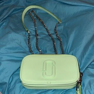 Marc Jacobs Mint Green snap shot sieres. Crossbody Bag